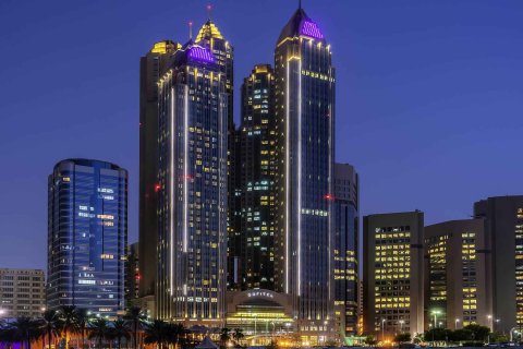 Bauprojekt CAPITAL PLAZA TOWERS in Corniche Road, Abu Dhabi, VAE Nr. 202780