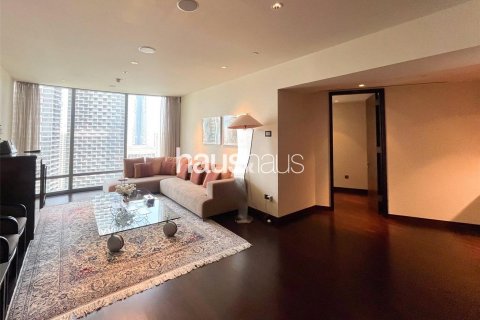 Apartment in Downtown Dubai (Downtown Burj Dubai), UAE 1 bedroom, 102 sq.m. № 626683 - photo 2