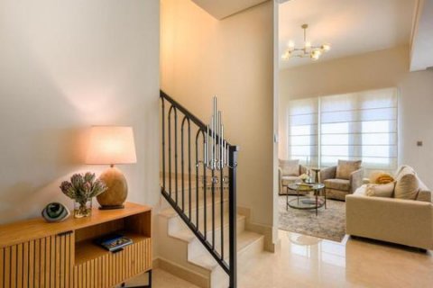 Vila v Khalifa City, Abu Dhabi, SAE 215.8 m² Č.: 550722 - fotografie 11