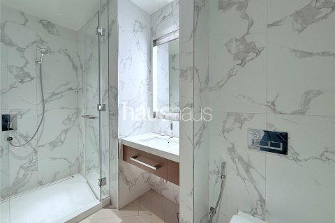 Apartment in Downtown Dubai (Downtown Burj Dubai), UAE 3 bedrooms, 146 sq.m. № 625414 - photo 17