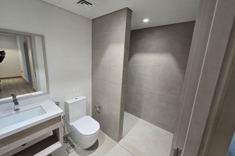 Commercial property on the Yas Island, Abu Dhabi, UAE 3 bedrooms, 205 sq.m. № 594900 - photo 9