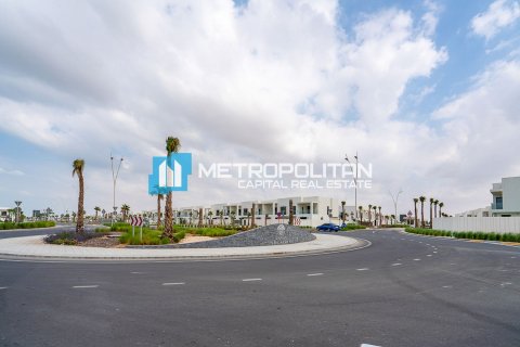 Villa on the Yas Island, Abu Dhabi, UAE 6 bedrooms, 805.9 sq.m. № 629164 - photo 3