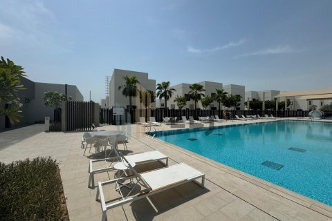 Řadový dům na Yas Island, Abu Dhabi, SAE 2 ložnice, 123.9 m² Č.: 624129 - fotografie 2