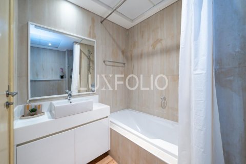 Jumeirah Beach Residence, Dubai, UAE의 임대용 아파트 침실 2개, 152제곱미터 번호 628072 - 사진 19