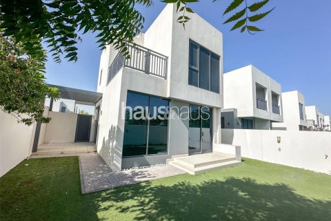 ویلا برای اجاره در Dubai Hills Estate، Dubai، امارات متحده عربی 4 خوابه ، 282 متر مربع ، شماره 626804 - تصویر 1