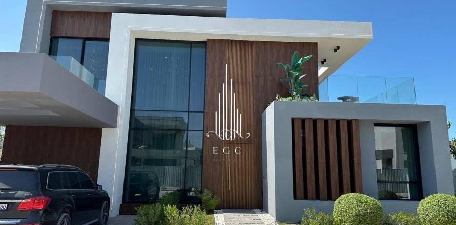 Vila v Ghantoot, Abu Dhabi, SAE 4 ložnice, 599.4 m² Č.: 585157