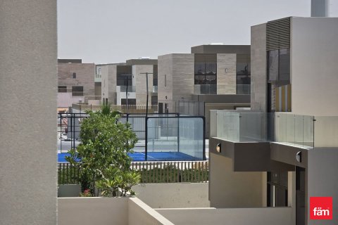 Řadový dům v Dubai, SAE 4 ložnice, 187.2 m² Č.: 596058 - fotografie 13