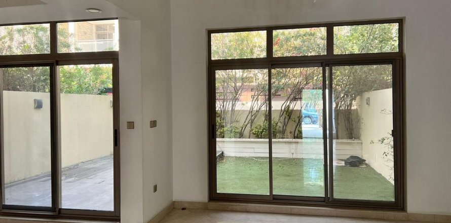 Kuća u nizu u gradu Meydan, Dubai, UAE 3 spavaće sobe, 235.2 m2 Br. 596053