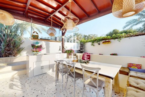 Villa sa Meadows, Dubai, UAE 4 silid-tulugan № 623459 - larawan 20