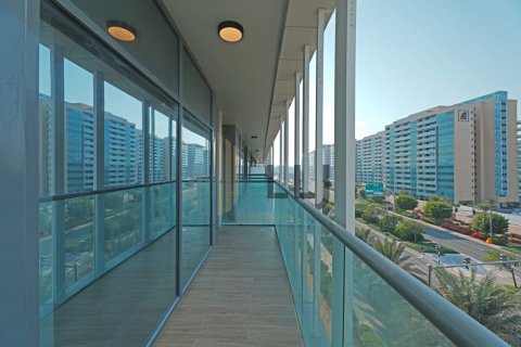 Twee-onder-een-kapwoning te koop in Al Raha Beach, Abu Dhabi, VAE 2 slaapkamers, 111.5 vr.m., nr 591636 - foto 1