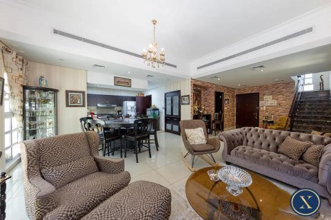 Kuća u nizu u Dubai Sports City, UAE 3 spavaćih soba, 271 m2 Br. 627930 - fotografija 14