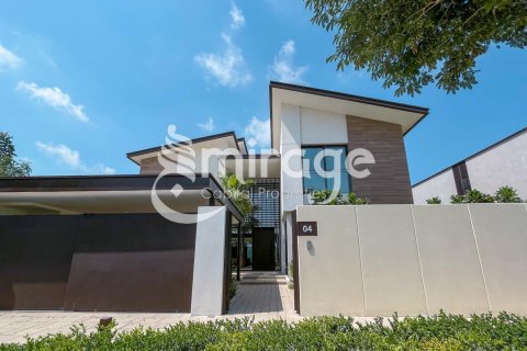 Villa te koop in Saadiyat Island, Abu Dhabi, VAE 4 slaapkamers, 464.7 vr.m., nr 596720 - foto 1
