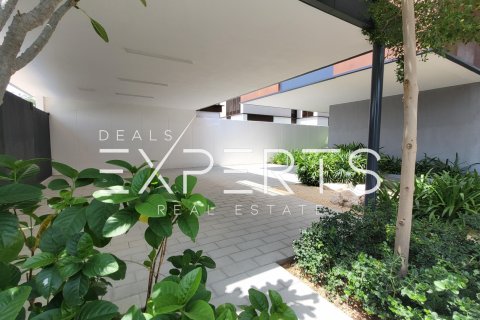 Vilë në Saadiyat Island, Abu Dhabi, Emiratet e Bashkuara Arabe 6 dhoma gjumi, 591.4 m2. № 569041 - Foto 3
