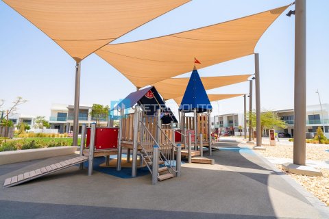Komerční nemovitost na Yas Island, Abu Dhabi, SAE 4 ložnice, 347 m² Č.: 594177 - fotografie 5
