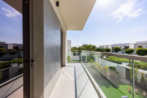 Komerční nemovitost na Yas Island, Abu Dhabi, SAE 4 ložnice, 347 m² Č.: 594177 - fotografie 2