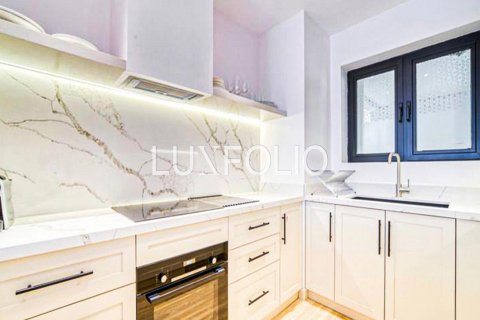 Appartamento in vendita a Downtown Dubai (Downtown Burj Dubai), Dubai, EAU 1 camera da letto, 89 mq. № 627785 - foto 5