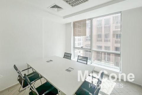 Kancelář v Al Barsha, Dubai, SAE 90.02 m² Č.: 586823 - fotografie 4