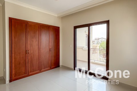 Vilë në Arabian Ranches 2, Dubai, Emiratet e Bashkuara Arabe 6 dhoma gjumi, 735.98 m2. № 586818 - Foto 12