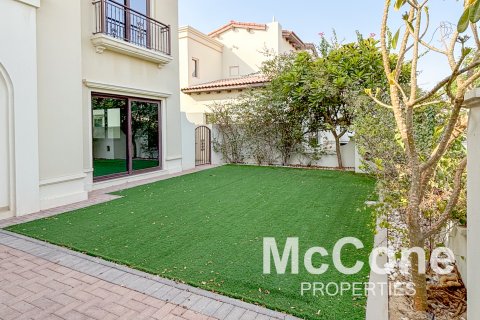 Vilë në Arabian Ranches 2, Dubai, Emiratet e Bashkuara Arabe 6 dhoma gjumi, 735.98 m2. № 586818 - Foto 24