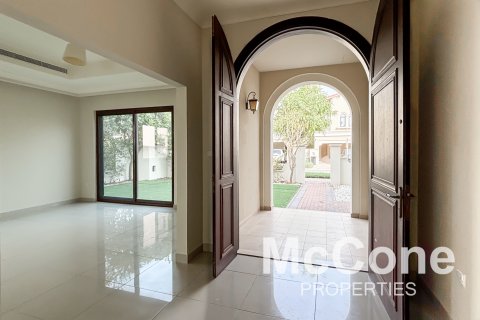 Vilë në Arabian Ranches 2, Dubai, Emiratet e Bashkuara Arabe 6 dhoma gjumi, 735.98 m2. № 586818 - Foto 5
