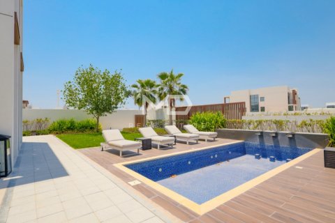 Vilë në Abu Dhabi, Emiratet e Bashkuara Arabe 5 dhoma gjumi, 1199.9 m2. № 551931 - Foto 29