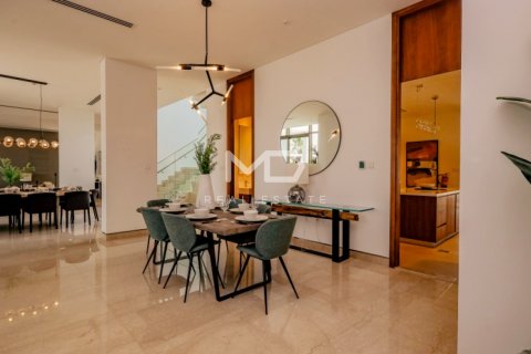 Vilë në Abu Dhabi, Emiratet e Bashkuara Arabe 5 dhoma gjumi, 1199.9 m2. № 551931 - Foto 62