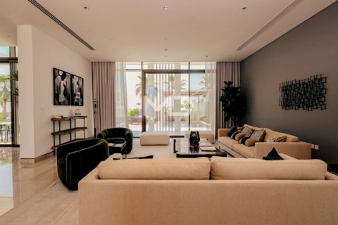Vilë në Abu Dhabi, Emiratet e Bashkuara Arabe 5 dhoma gjumi, 1199.9 m2. № 551931 - Foto 13