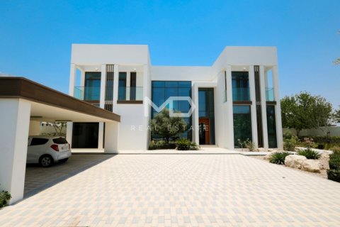 Vilë në Abu Dhabi, Emiratet e Bashkuara Arabe 5 dhoma gjumi, 1199.9 m2. № 551931 - Foto 40