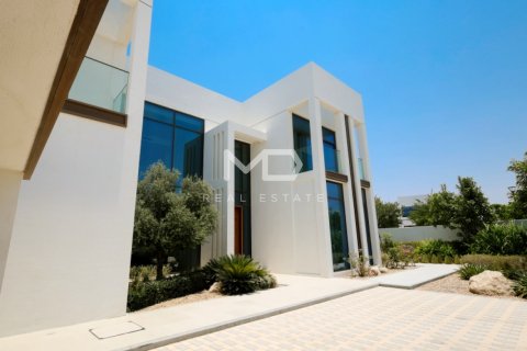 Vilë në Abu Dhabi, Emiratet e Bashkuara Arabe 5 dhoma gjumi, 1199.9 m2. № 551931 - Foto 42