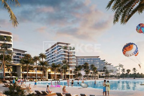 Apartment in Umm Al Quwain, UAE 2 bedrooms, 81 sq.m. № 582650 - photo 2