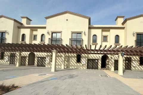 阿联酋 Abu Dhabi Khalifa City 待售 : 3 卧, 149 平方米 , 编号594319 - 照片 1