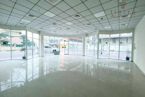 Obchod v Dubai Sports City, SAE 232.3 m² Č.: 569272 - fotografie 1