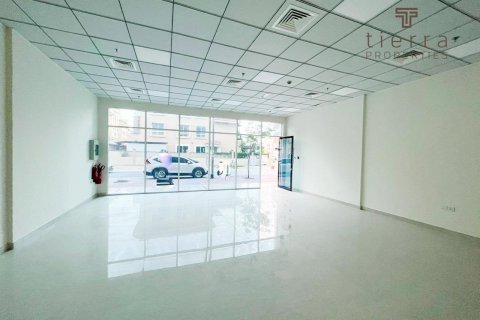 Obchod v Dubai Sports City, SAE 232.3 m² Č.: 569272 - fotografie 2