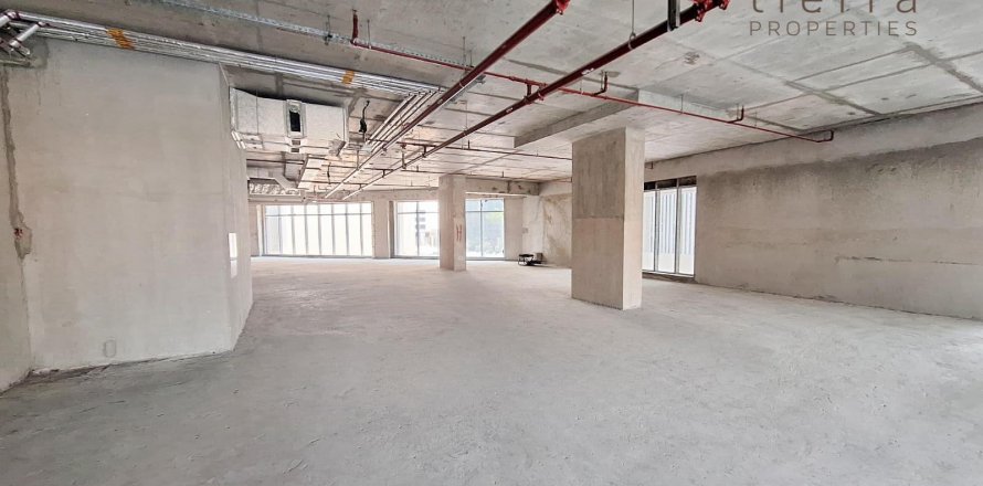 Komerčná nehnuteľnosť v Dubai, SAE 2694.2 m2 č. 569310