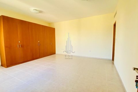 Vila di Al Salam Street, Abu Dhabi, UEA 4 kamar tidur, 255.5 m2 nomor 591790 - foto 12