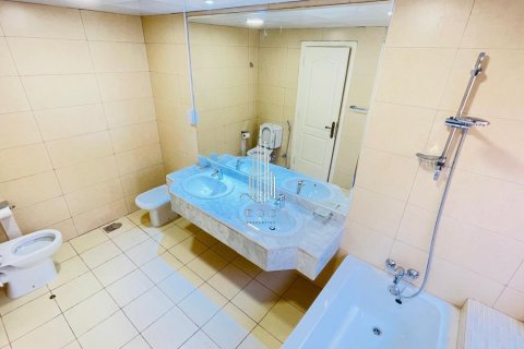 Vila v Muroor Area, Abu Dhabi, SAE 5 ložnice, 464.5 m² Č.: 591791 - fotografie 28