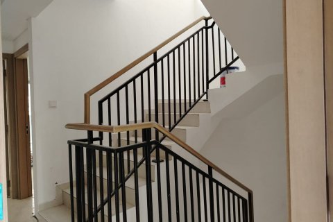 Řadový dům v Dubai, SAE 3 ložnice, 142.3 m² Č.: 591386 - fotografie 8