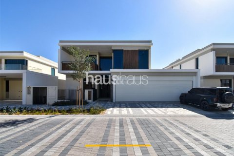 Villa in Tilal Al Ghaf, Dubai, UAE 5 bedrooms, 527 sq.m. № 625764 - photo 1