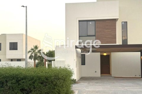 Townhouse on the Yas Island, Abu Dhabi, UAE 3 bedrooms, 202.5 sq.m. № 550613 - photo 1