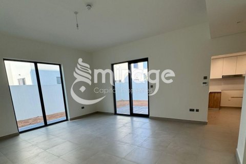 Vila na Yas Island, Abu Dhabi, SAE 4 ložnice, 209.5 m² Č.: 550614 - fotografie 2