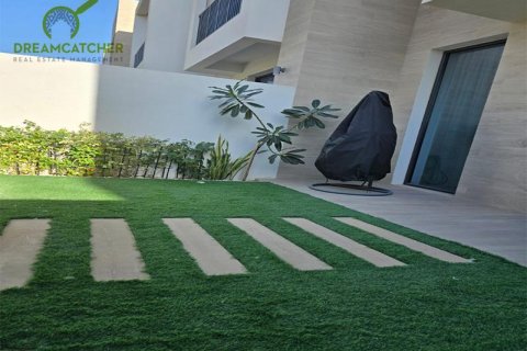 Villa in Mina Al Arab, Ras Al Khaimah, UAE 2 bedrooms, 237.8 sq.m. № 588598 - photo 18