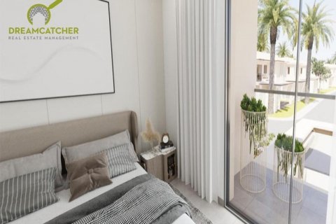 Řadový dům v Al Hamra Village, Ras Al Khaimah, SAE 3 ložnice, 188 m² Č.: 588601 - fotografie 3