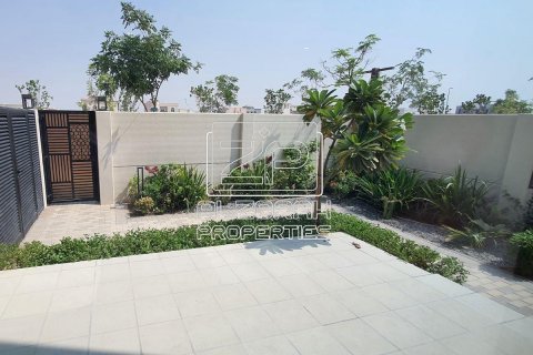 Vilë në Sharjah, Emiratet e Bashkuara Arabe 4 dhoma gjumi, 269.4 m2. № 590492 - Foto 6