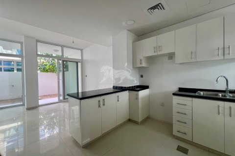 Müüa ridamaja asukohaga Dubai, AÜE: 3 magamistoaga, 155.1 m² Nr 577425 - pilt 3