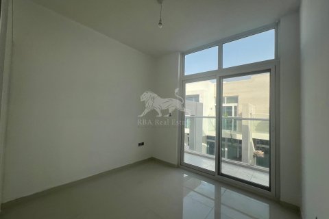 Müüa ridamaja asukohaga Dubai, AÜE: 3 magamistoaga, 155.1 m² Nr 577425 - pilt 9