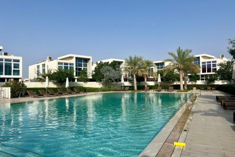 Müüa ridamaja asukohaga Dubai, AÜE: 3 magamistoaga, 155.1 m² Nr 577425 - pilt 12