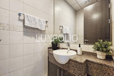 Apartment in Dubai Marina, Dubai, UAE 1 bedroom, 65 sq.m. № 627547 - photo 10