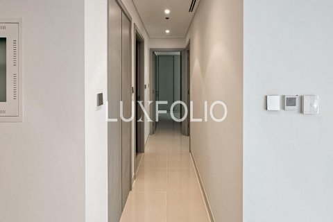 Apartment in Dubai Harbour, Dubai, UAE 2 bedrooms, 108 sq.m. № 627548 - photo 8