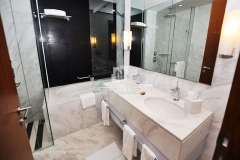 Lakás itt: Downtown Dubai (Downtown Burj Dubai), Dubai, EAE, 3 hálószoba, 184 m², azonosító: 592903 - fénykép 5