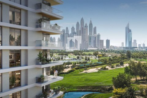 Apartment in Emirates Hills, Dubai, UAE 2 bedrooms, 113 sq.m. № 592898 - photo 1
